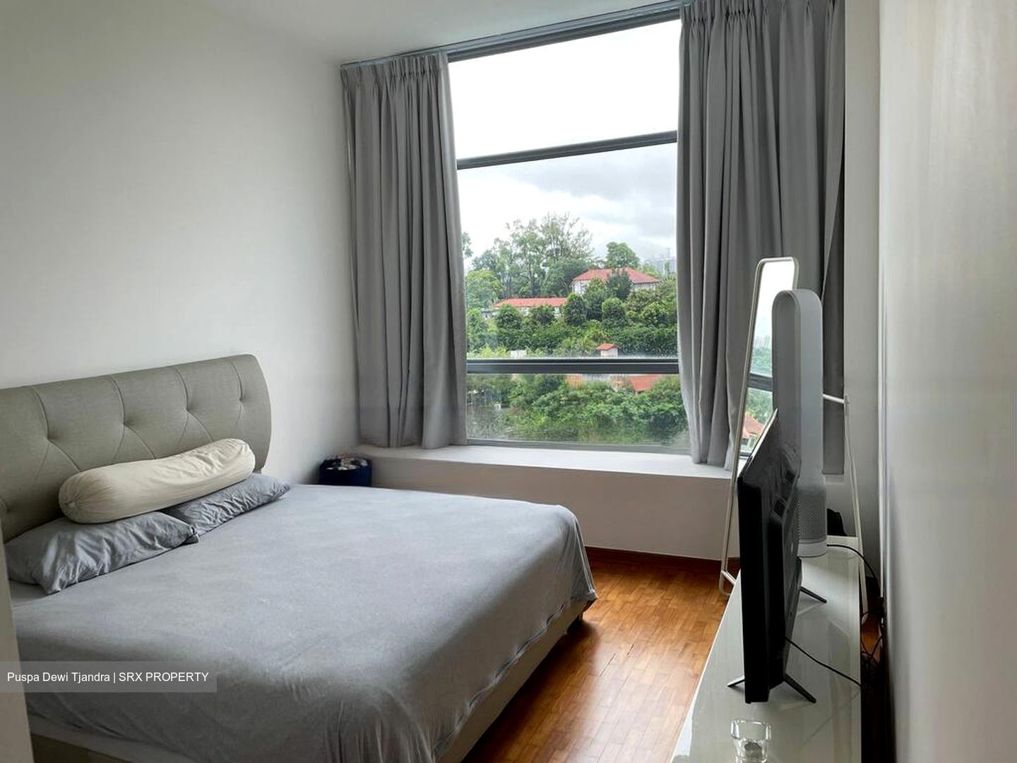 Queensway (D10), Condominium #489136741